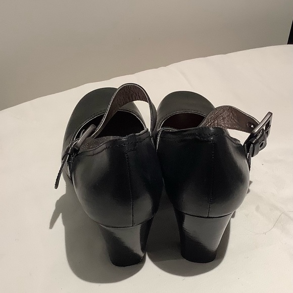 Ecco black leather Mary Jane style, size 40. - Picture 3 of 4